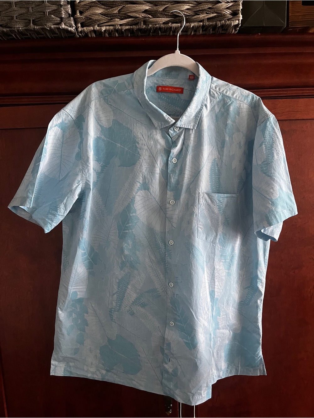 Tori Richard Light Blue Short-Sleeve Button-Down Shirt